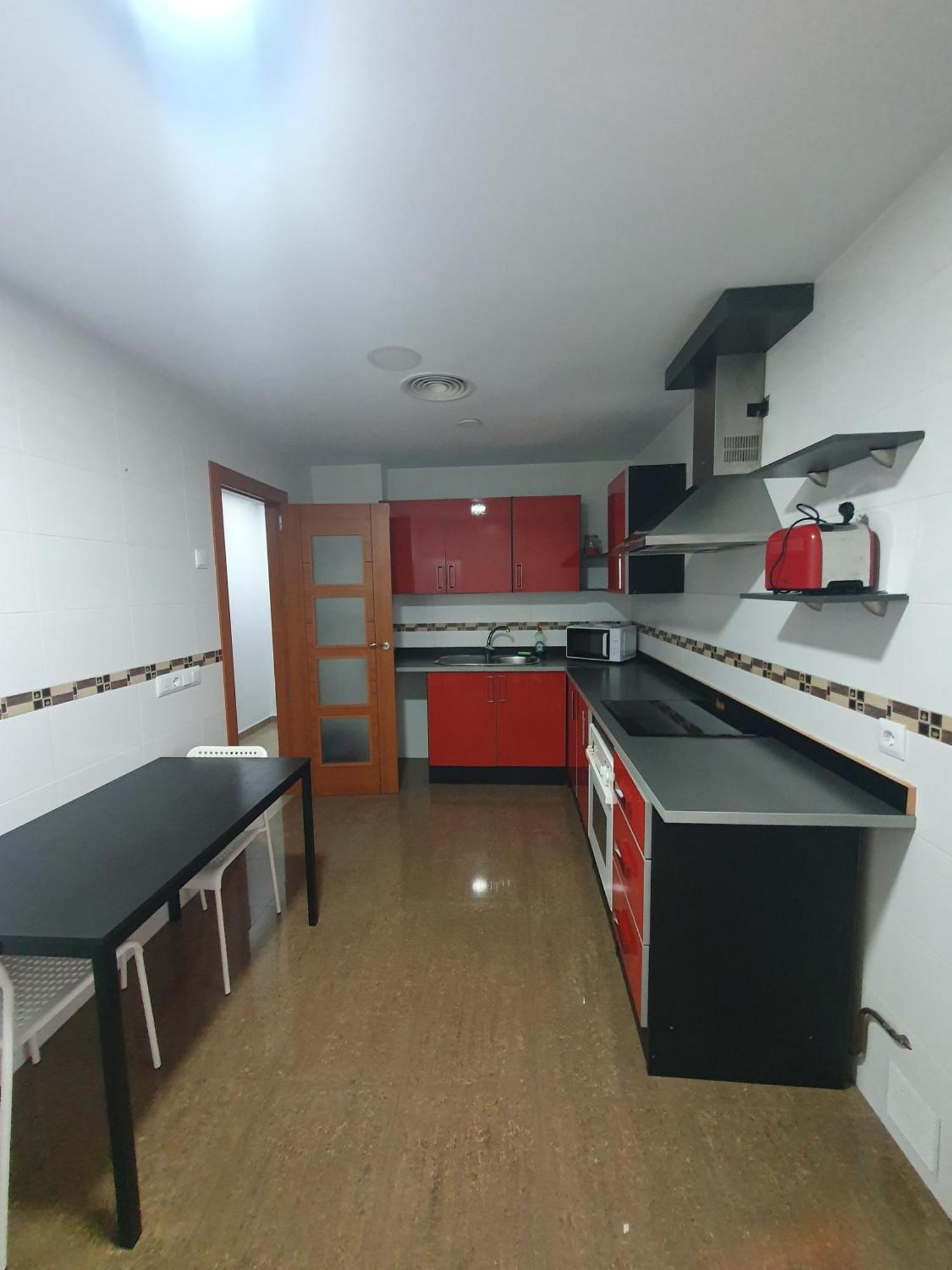 Piso Centrico Con Garaje En Hellin Apartment Exterior photo